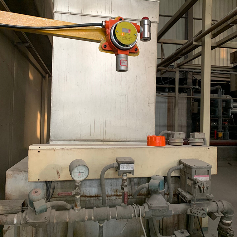 Layout scheme of gas detector in production device area of chemical plant